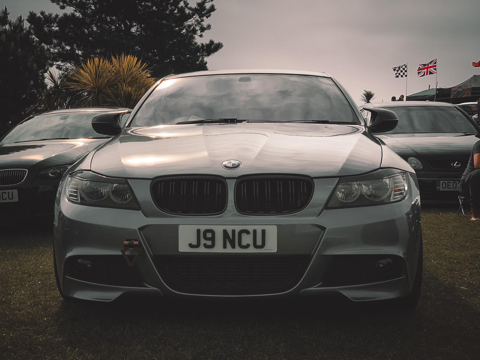 22E6001B D7AC 4C76 8F29 1D13CC7734D8