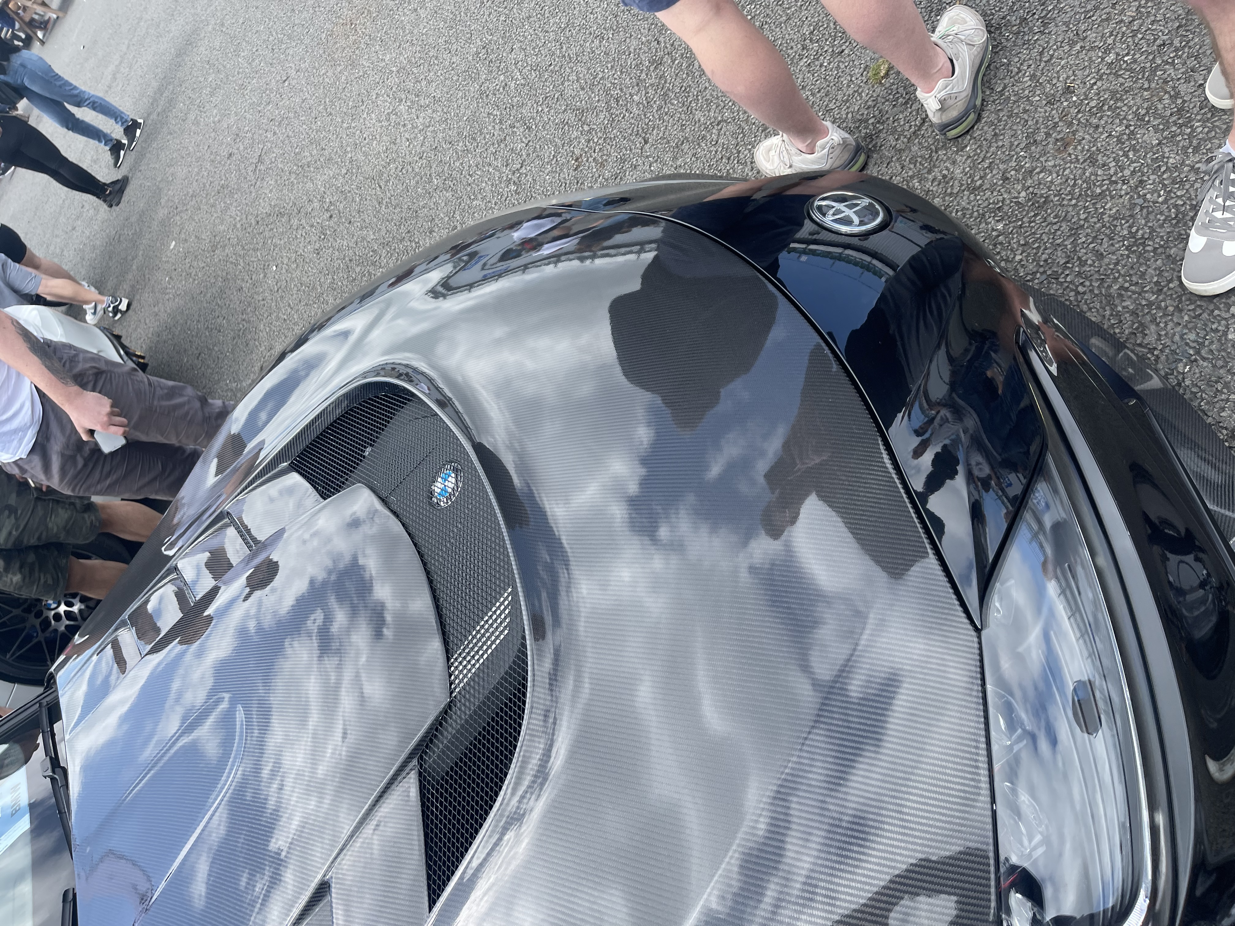 BB526347 05AA 41FE 93BF A8C656BDA698