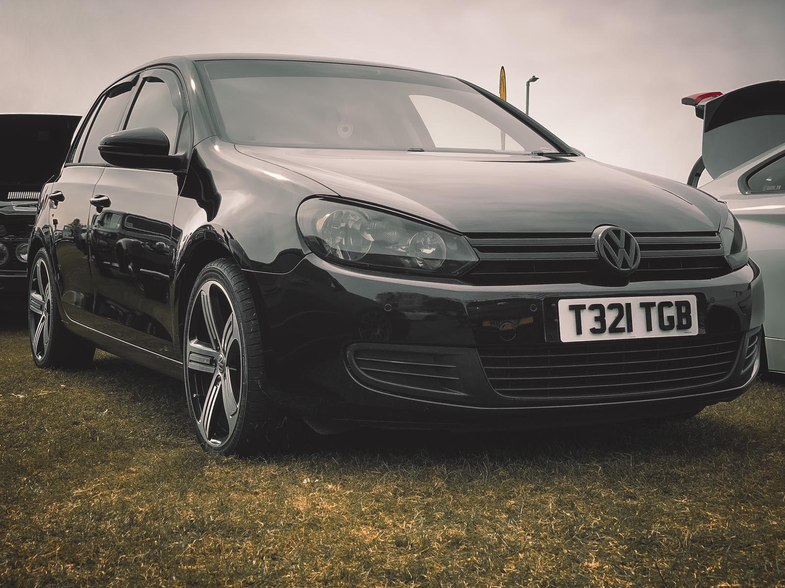 3DF20D25 A146 4400 9545 5A2B34BB37B6