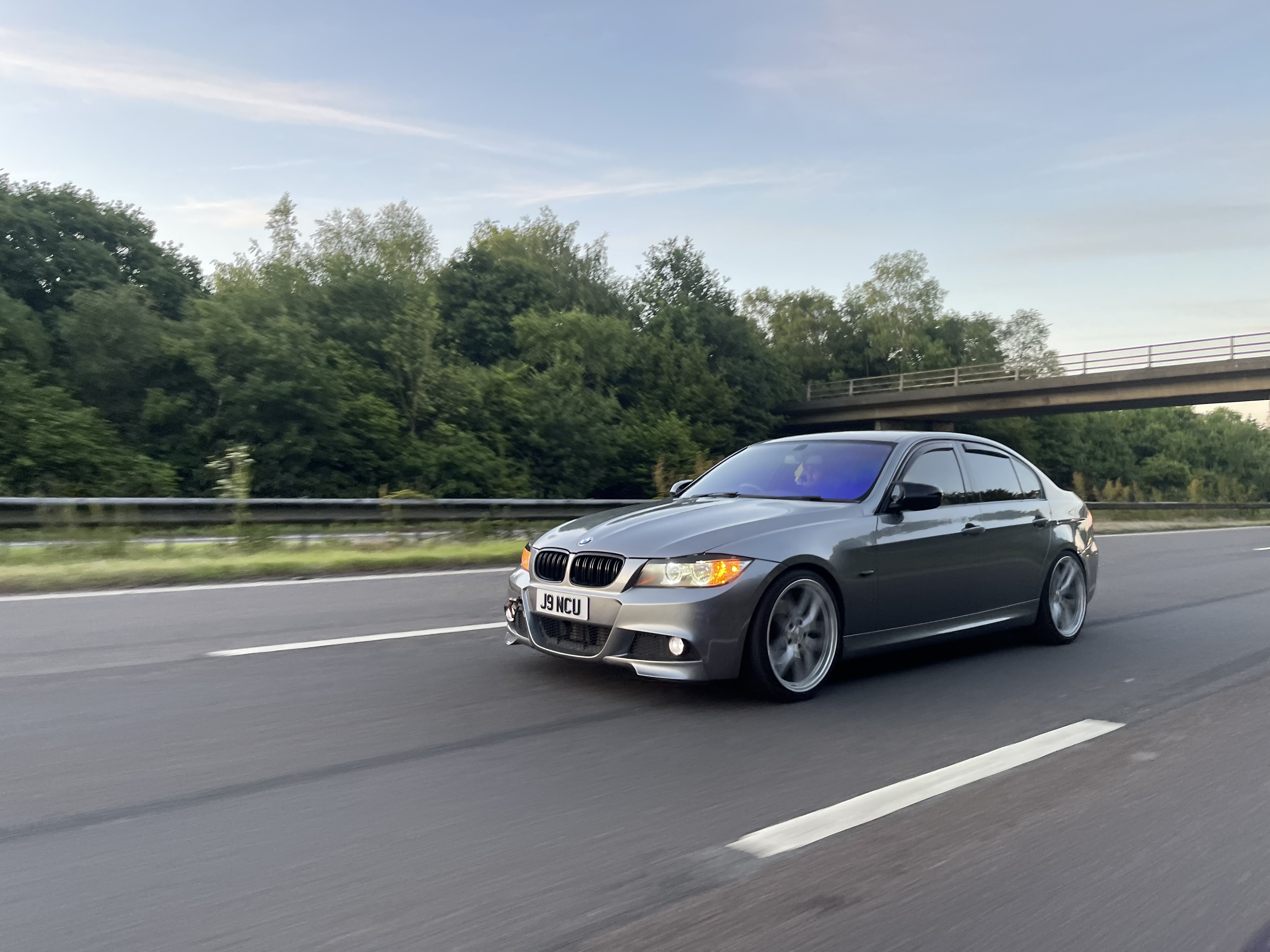 A190AF2B 1C10 4D4E A5BB 6BEED8EE4173