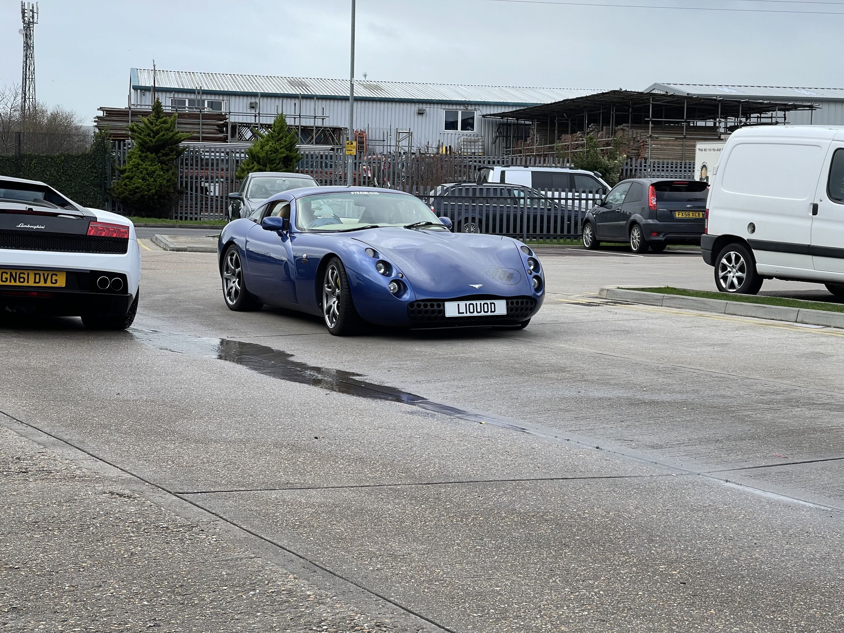 F26F959C 9172 40C7 91ED 620ECAD39718