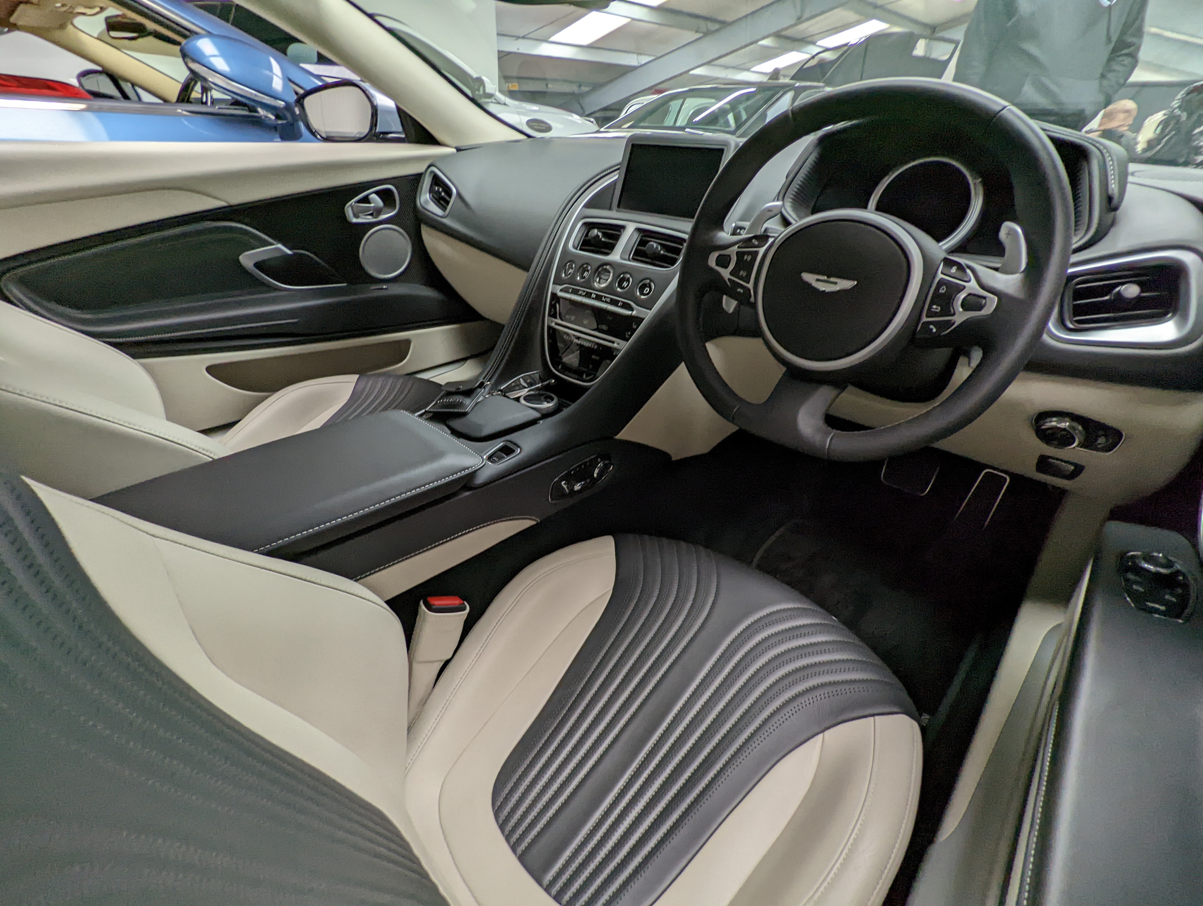 PXL 20211228 113637810.MP