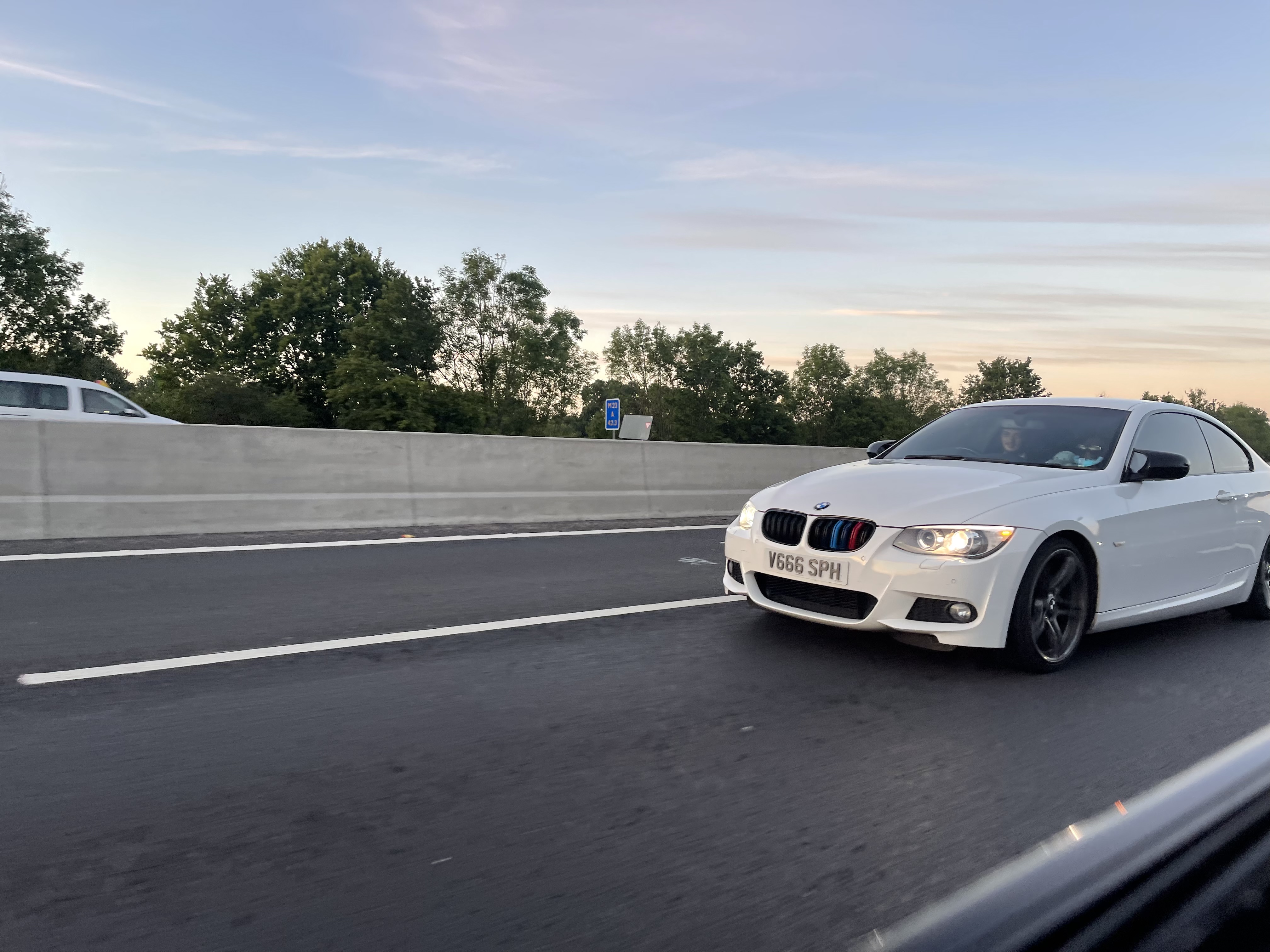 A8149316 7607 474C B1A3 7C32F1411C7B