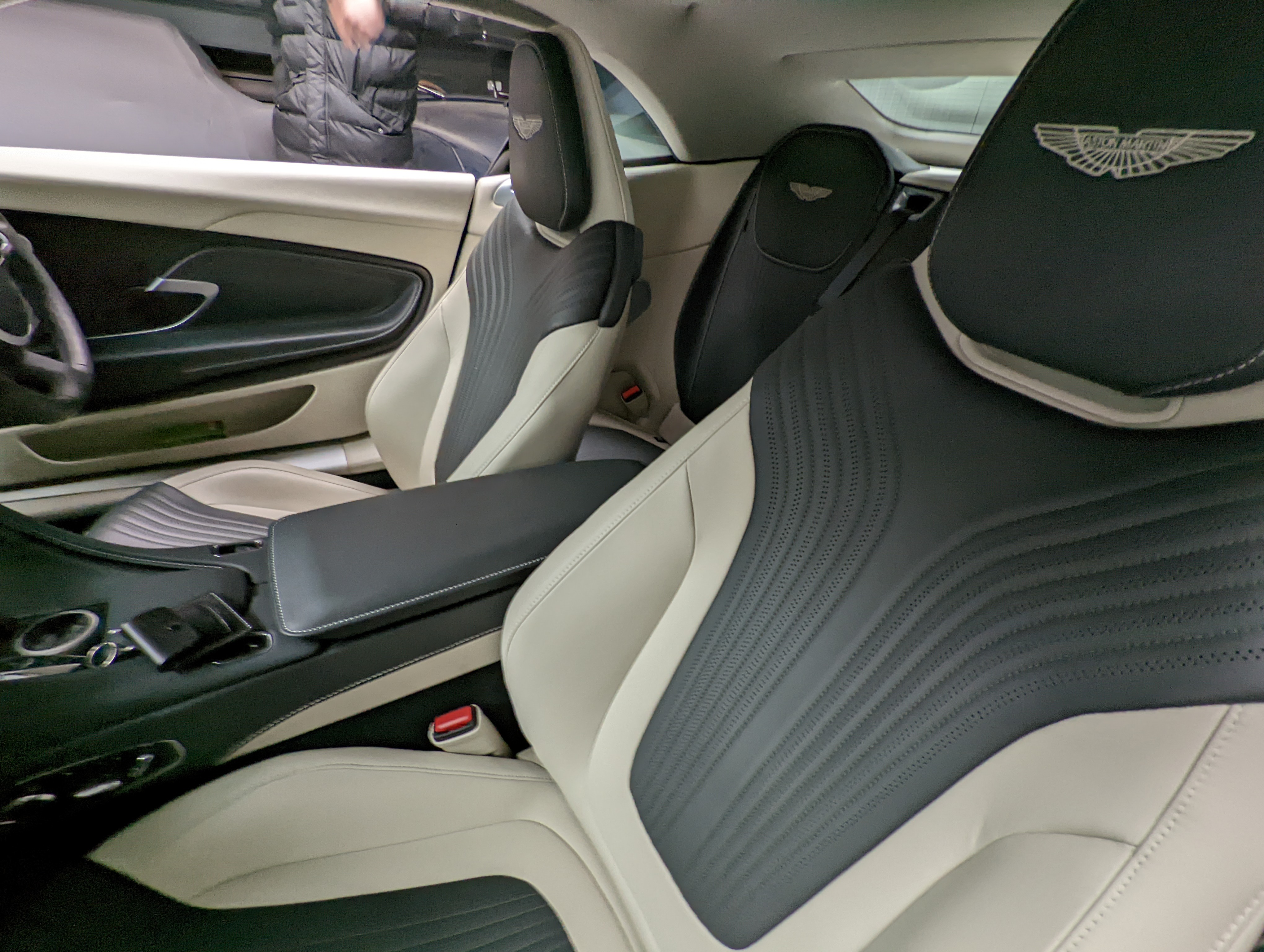 PXL 20211228 113612283.MP